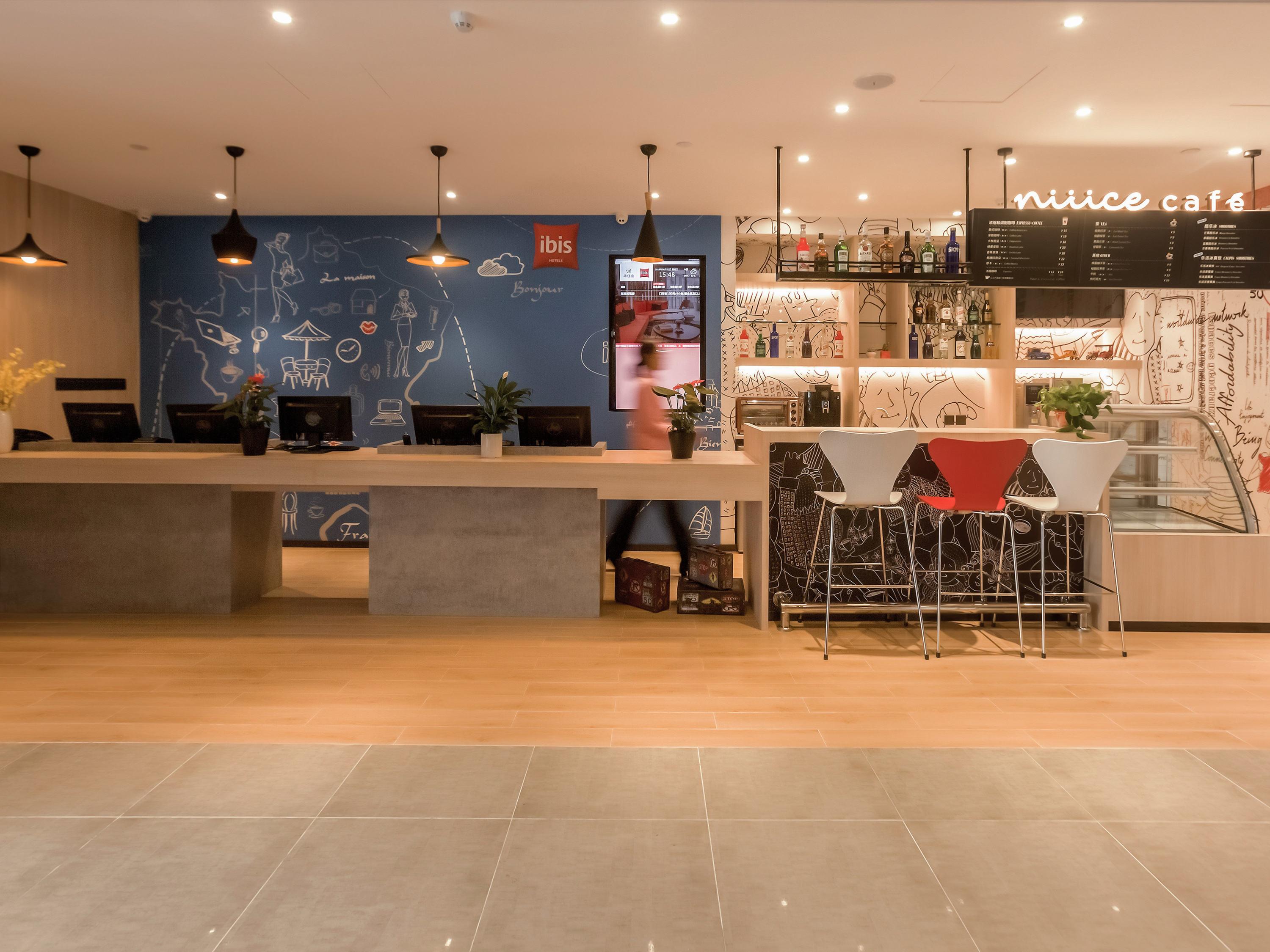 Ibis Zhengzhou Longhai Road Dış mekan fotoğraf